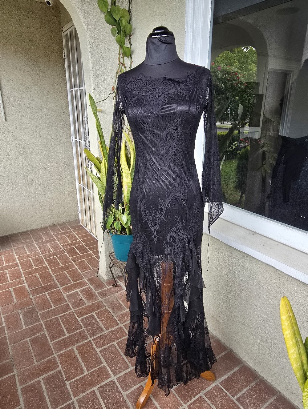 Dark In Love Elegant Black Lace Long Sleeve Mermaid Dress. Goth Gorpcore